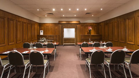 BEST WESTERN Hobart - Dalby Accommodation 5