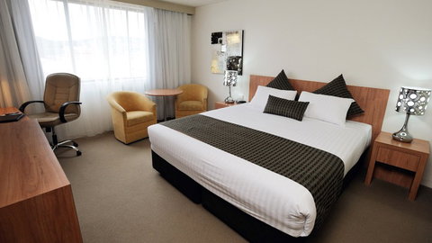 BEST WESTERN PLUS Launceston - Dalby Accommodation 5