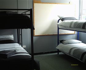 Branxholm Lodge - Dalby Accommodation 2