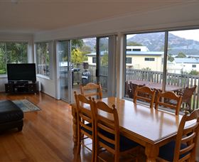 Amos Cottage - Dalby Accommodation 1