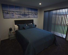 Oceans On Parker - Dalby Accommodation 1