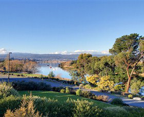 Tamar River Villas - Dalby Accommodation 1