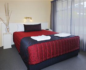 Graham Apartments - Dalby Accommodation 2