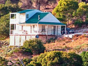 Palana Retreat - Dalby Accommodation 0