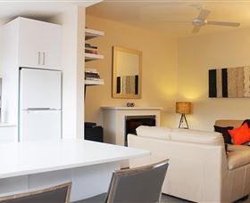 Apartment On King - Dalby Accommodation 2