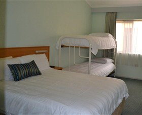 Shearwater Resort - Dalby Accommodation 2