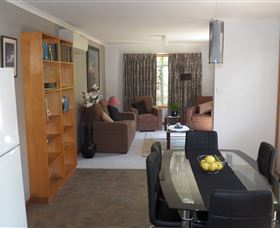 Panorama Estate Legana - Dalby Accommodation 6