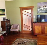 The Tickled Trout - Dalby Accommodation