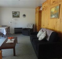 Blue Wren Tea Gardens - Dalby Accommodation