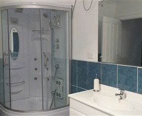 West Coast Bed And Breakfast - Dalby Accommodation 5