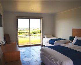 Island Breeze Motel - Dalby Accommodation 1