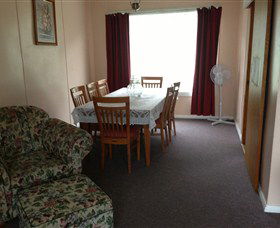 Queenstown Cottages - Owen - Dalby Accommodation 1