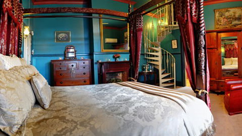 Heytesbury House B&B - Dalby Accommodation 1