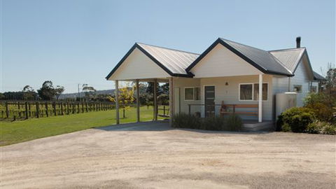 Lakeside Villas At Crittenden Estate - Dalby Accommodation 3