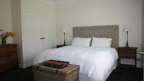 GG's By The River - Dalby Accommodation 0