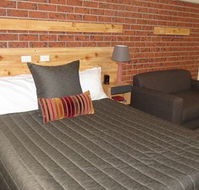 AAT 28 Goldsmith Hotel - Dalby Accommodation