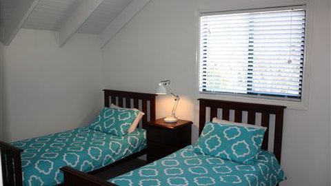 Hidden Treasure At Pirates Bay - Dalby Accommodation 2