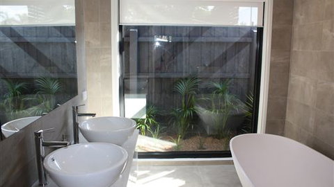 Hidden Treasure At Pirates Bay - Dalby Accommodation 1