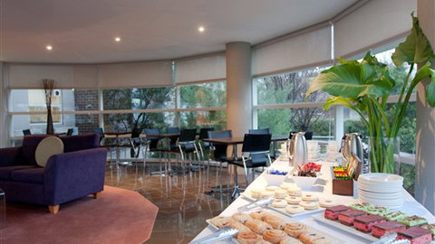Punthill Apartment Hotels - Burwood - Dalby Accommodation 2