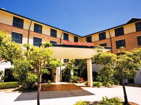 Travelodge Hotel Garden City Brisbane - Dalby Accommodation 0