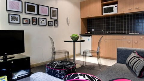 Punthill Apartment Hotels - Flinders Lane - Dalby Accommodation 2
