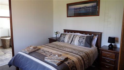 Black Horse Park - Dalby Accommodation 1