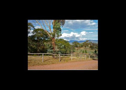 Howqua Valley Views - Dalby Accommodation 5