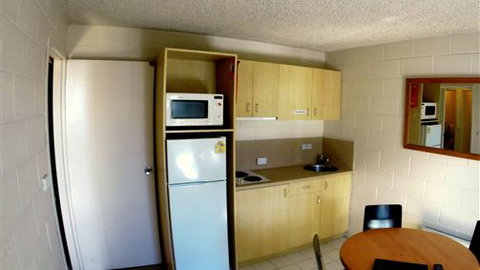 Sugarbush Lodge And Apartments - Dalby Accommodation 5