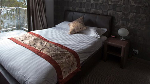 Duck Inn Mount Buller - Dalby Accommodation 0