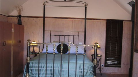 Glenmore Springs Accommodation - Dalby Accommodation 3