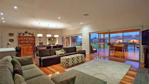Lima VIC Dalby Accommodation