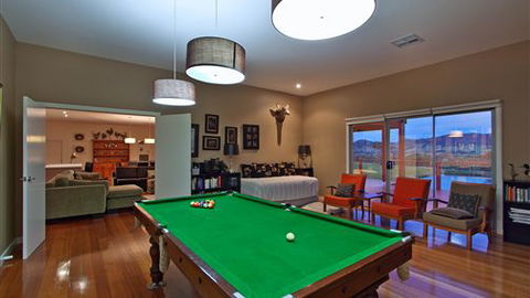 Max's Paddock - Dalby Accommodation 2