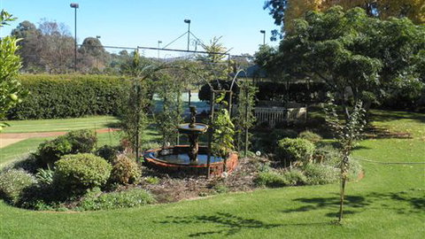 Waldara Cottage - Dalby Accommodation 7