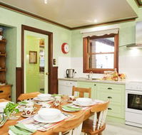 Barwood House Beechworth - Dalby Accommodation