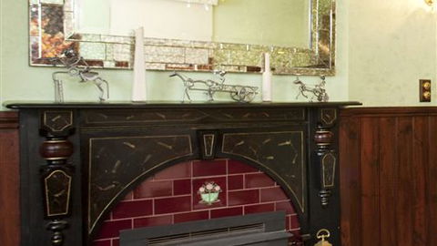 Barwood House Beechworth - Dalby Accommodation 6