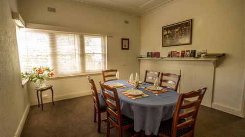 Benson House And Benson Lodge - Dalby Accommodation 4