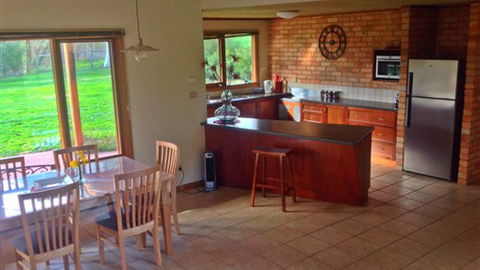 Bright Spell - Dalby Accommodation 1