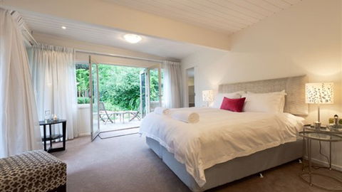 Lonsdale Park On The Yarra - Dalby Accommodation 1