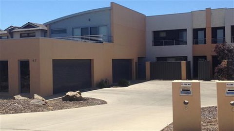 Villa Tarni 17 - Dalby Accommodation 0