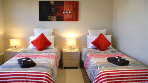 Castevilla - Dalby Accommodation 2