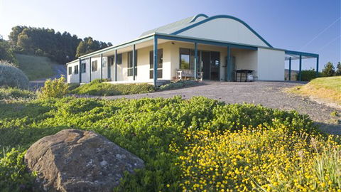 Blue Johanna House - Dalby Accommodation 1