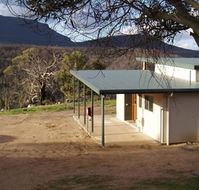 Hawksview at Mafeking - Dalby Accommodation