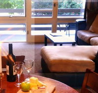 Creekside Holiday Home Rental - Dalby Accommodation