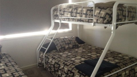 Waterview - Stoneleigh At Yarra - Dalby Accommodation 2