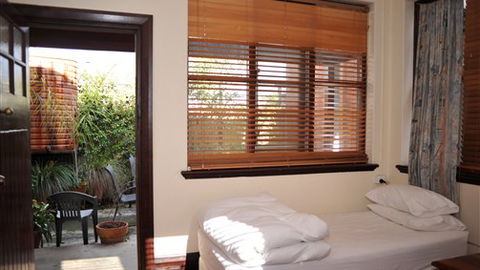 The Glen Bakery - Dalby Accommodation 4