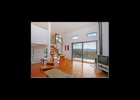 Apollo Bay Ridge - Dalby Accommodation 2