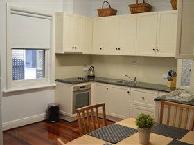 Agnes Cottage Bed And Breakfast - Dalby Accommodation 3