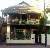 Grandview House Apartments - Glenelg - Dalby Accommodation