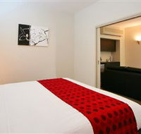 Mawson Lakes Hotel and Function Centre - Dalby Accommodation