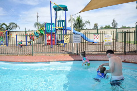 Albury All Seasons Tourist Park - Dalby Accommodation 5